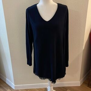 J Jill Ladies Long Sweater Navy Blue size M Vee neck